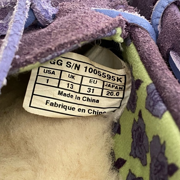 Ugg Australia Girls Sz 1 Purple Leather Lined Mocassin Slippers - Picture 10 of 16